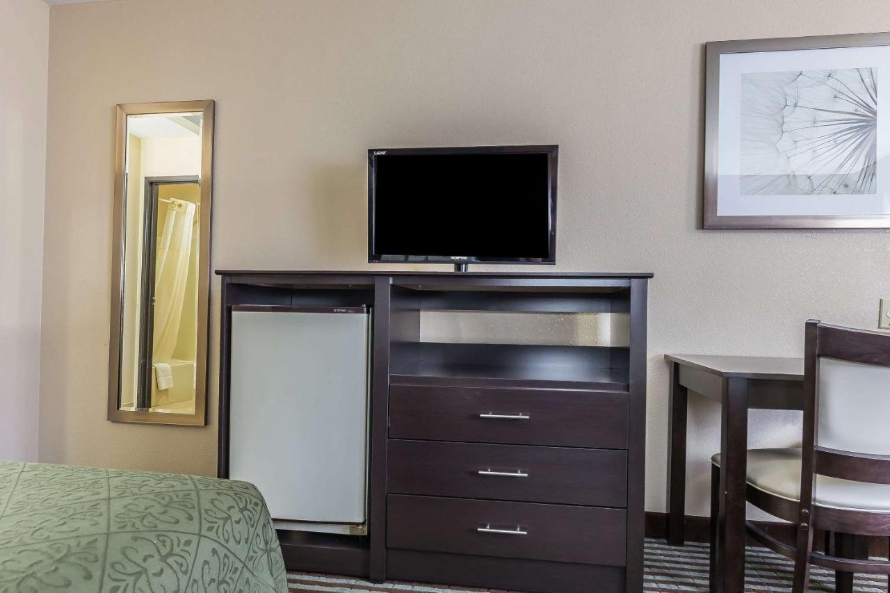 Quality Inn Mount Vernon, Il Esterno foto