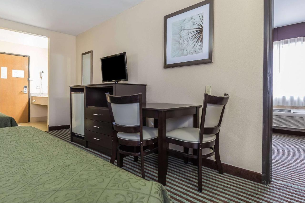 Quality Inn Mount Vernon, Il Esterno foto